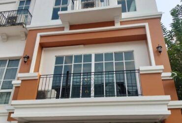 ให้เช่าทาวโฮม3ชั้นหลังมุมย่านนวลจันทร์ รามอินทรา หมู่บ้านพลัสซิตี้พาร์ค เอกมัย-รามอินทรา ใกล้เลียบด่วน