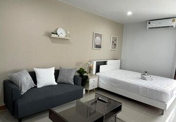 Regent Home 19 สะดวก เป็นส่วนตัว สะอาด ชั้น 8 BTS บางจาก