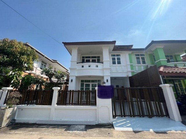 ให้เช่าบ้านเดี่ยวหลังใหญ่ เฟอร์นิเจอร์ครบ ซอยลาดพร้าว 101 หมู่บ้านศิรินเทพลาดพร้าว 101 แยก 46 ใกล้เลียบทางด่วนรามอินทรา