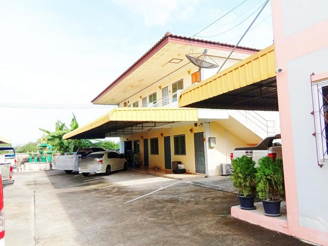 C3545 ขายกิจการหอพักติดโรงงาน จำนวน 26 ห้อง ถนนชลบุรี บ้านบึง หนองซ้ำซาก