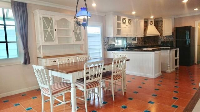 C3548 ให้เช่าบ้านเดี่ยว 3 ชั้น หมู่บ้านFantasia villa3 ซอยสุขุมวิท109 ใกล้ BTS แบริ่ง ใกล้โรงเรียนนานาชาติเซนต์แอนดรู