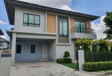 S2304 ให้เช่าบ้านเดี่ยว 2 ชั้น หมู่บ้านไลฟ์บางกอก บูเลอวาร์ด รามอินทรา 65 ใกล้เพลินนารีมอลล์