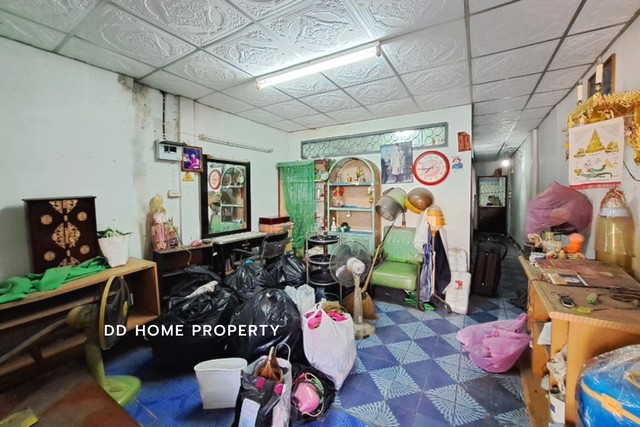 ขายหมู่บ้านลานทอง ติวานนท์-ปากเกร็ด หน้าบ้านหันทางทิศตะวันออก (DD001181)