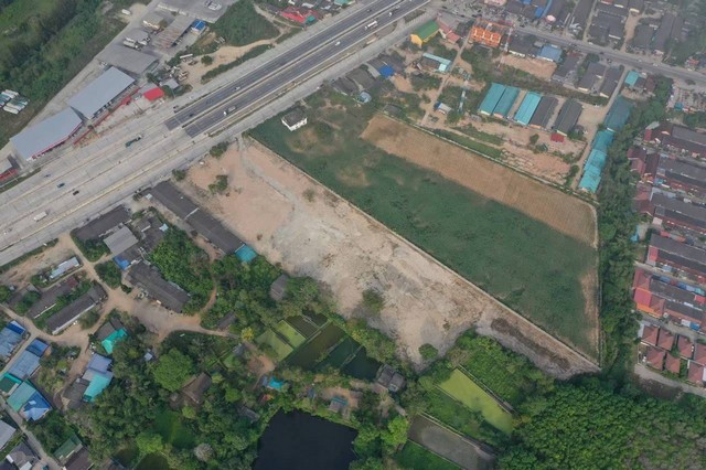 ขายที่ดินสวย13ไร่ 3งาน 33ตรว. ติดถนนใหญ่ 4 เลน ทางเข้าตัวเมืองระยอง  ZK077