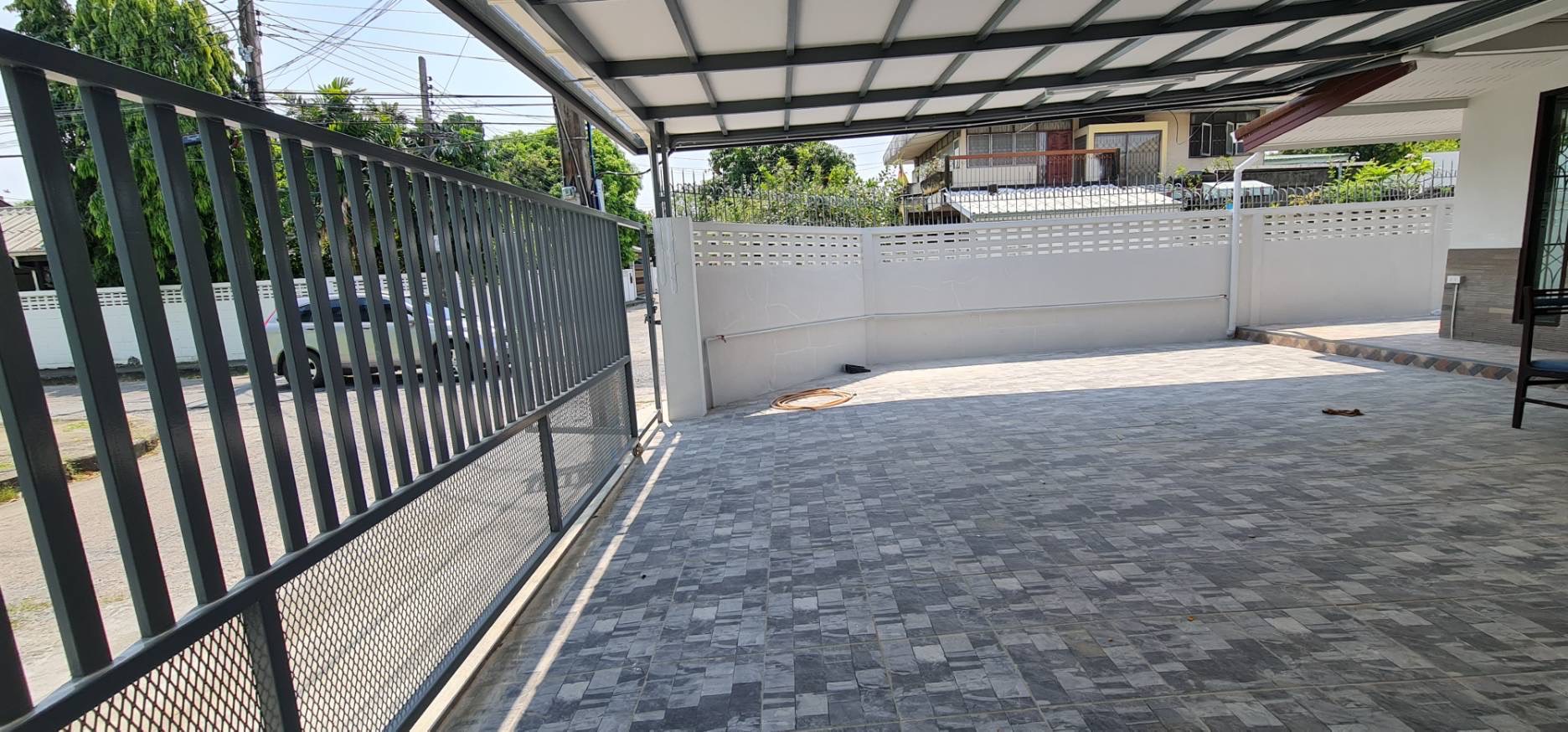 รหัสC5506 ให้เช่าบ้านเดี่ยว 2ชั้น ประเสริฐมนูญกิจ เสนานิคม ที่จอดรถหลาายคัน เหมาะทำโฮมออฟฟิศ