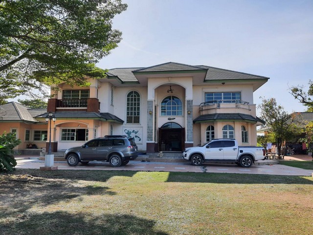 บ้าน บ้านหลังใหญ่ พร้อมที่ดิน ไทรน้อย  10 RAI 2 Ngan 84 sq.wa 40000000 – ไม่ไกลจาก 1. บริษัทเถ้าแก่น้อย 2. ถนน 340 แยกนพวงค์ ราคาสุดพิเศษ