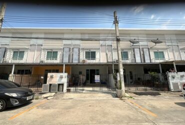 หมู่บ้าน RK PARK  รามอินทรา-ซาฟารี 25.5 ตร.ว 2 ชั้น