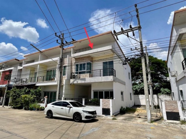 ขายทาวน์เฮ้าส์   หมู่บ้านเดอะมันนี่ สมุทรสาคร (PKK03-05565)