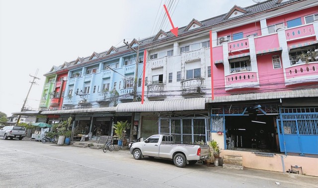 ขายอาคารพาณิชย์  หมู่บ้านเบญจวัลย์  สมุทรสาคร (PKK04-05029)