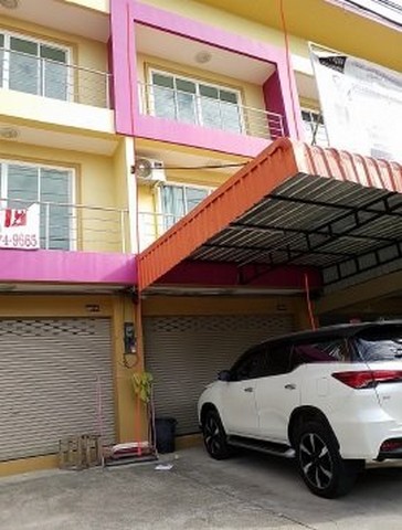 ขายอาคารพาณิชย์ 3 ชั้น โครงการ มั่นเจริญสิริ ศรีราชา ชลบุรี  PSC11131