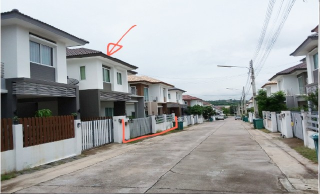ขายบ้านแฝด 2 ชั้น โครงการ เลควัลเลย์ ศรีราชา  ชลบุรี  PSC10476