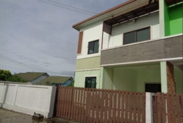 ขายบ้านแฝด 2 ชั้น ใกล้โรบินสัน ศรีราชา  อ.ศรีราชา ชลบุรี  PSC08442