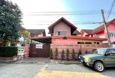 บ้านเดี่ยว 2 ชั้นหมู่บ้าน ปทุมวดี  ปทุมธานี  ทำเลดี