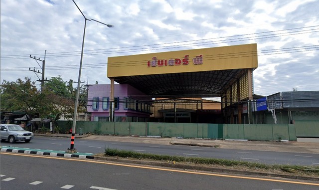 ขายบ้านมีสระว่ายน้ำและอาคารสินค้าชั้นเดียว 7ไร่ ติดถนนใหญ่ใกล้แหล่งท่องเที่ยว เทศบาลเมืองอำนาจเจริญ PSC09947