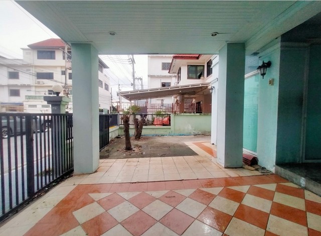 ขายบ้านเดี่ยว   หมู่บ้านฐานมันคง ปทุมธานี (PKT122233)
