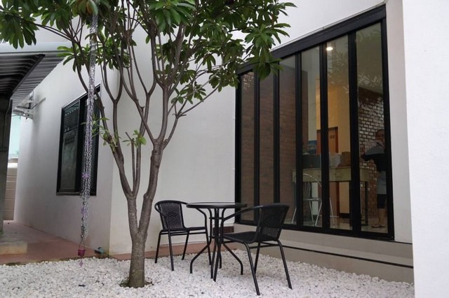 อพาร์ทเมนท์  ใกล้เมือง  ใกล้สนามบินเชียงใหม่  ขายเพียง 16.5 ล. เท่านั้น