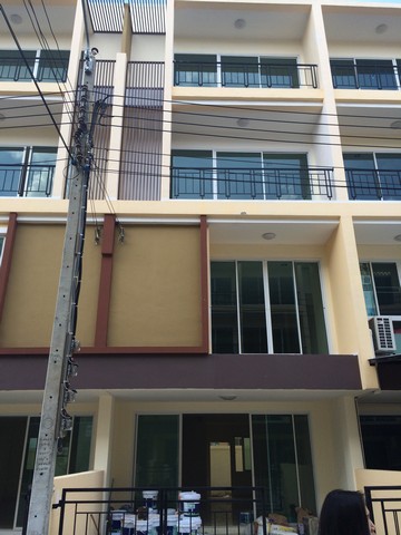 [H328]บ้านว่างให้เช่า ทาวน์โฮม ปรัชญา บิซ โฮม @อ่อนนุช67 ติดถนนใหญ่อ่อนนุช เดินทางสะดวก ใกล้สุวรรณภูมิ ทางด่วน แอร์พอตลิ้ง
