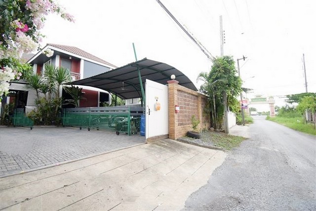[H013]ขายบ้านต่ำกว่าราคาประเมิน บ้านเดี่ยวสร้างเอง สุวินทวงศ์ หนองจอก มีนบุรี ติดถนนใหญ่ ใกล้ทางด่วน รถไฟฟ้าสายสีส้ม,สีชมพู แอร์พอตลิง