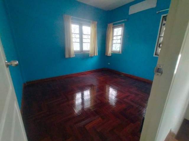 ขายบ้านเดี่ยว   หมู่บ้านสถาพร รังสิต  ปทุมธานี (PKT64151)