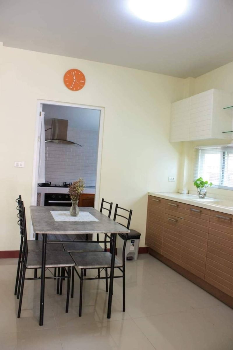 ขายบ้านพร้อมผู้เช่า  โครงการคุณภาพ​ Q House​ บรรยากาศ​ร่มรื่น​เย็นสบาย
