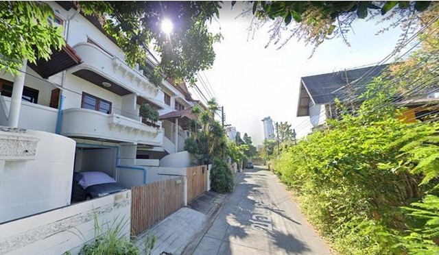 [H340]บ้านว่างให้เช่า ทาวน์โฮม รีโนเวทใหม่ ประชาชื่น แยกประชานุกุล รัชดาภิเษก ใกล้ทางด่วน รถไฟฟ้า 3สาย สีม่วง,สีแดง ,สีน้ำเงิน