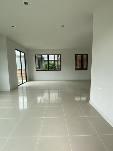 ขายบ้านเดี่ยว   หมู่บ้านฮาบิเทีย บอนด์ ราชพฤกษ์ ปทุมธานี (PKT70477)