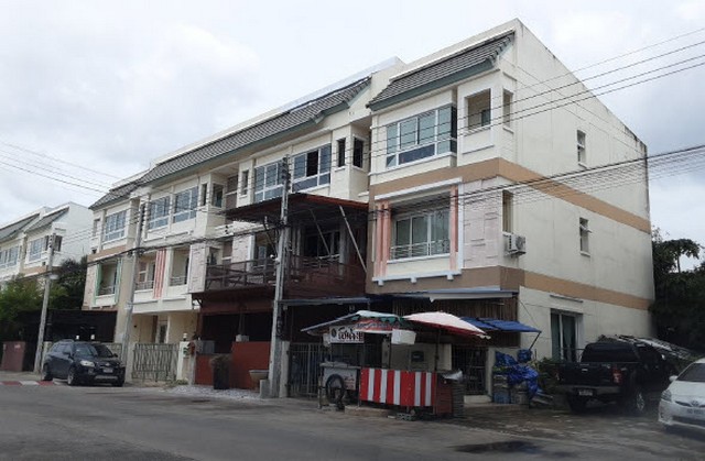ขายทาวน์เฮ้าส์  หมู่บ้านสินทรัพย์ 1  ปทุมธานี (PKT43279)