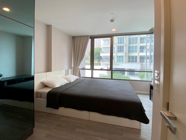 ลดพิเศษ !!! ขายคอนโด รูม สุขุมวิท 69 (The Room Sukhumvit 69) ใกล้รถไฟฟ้า BTS พระโขนง ตกแต่งสวย เครื่องใช้ไฟฟ้าครบ พร้อมอยู่