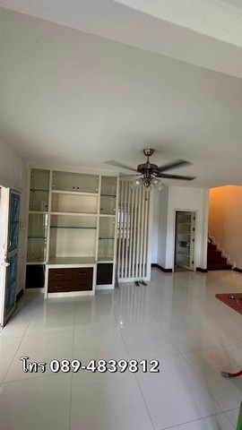 ขายด่วนทาวน์เฮ้าส์ 2 ชั้น ม.พฤกษา3 หลังมุม ศ.วัดลาดปลาดุก เดินทางง่าย ใกล้สิ่งอำนวยความสะดวกครบครัน บางบัวทอง นนทบุรี