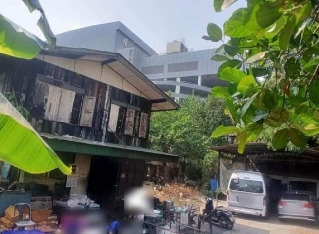 ขายที่ดินพร้อมสิ่งปลูกสร้าง 27.5 ล้าน  ฟ้าฮ่าม #อำเภอเมือง