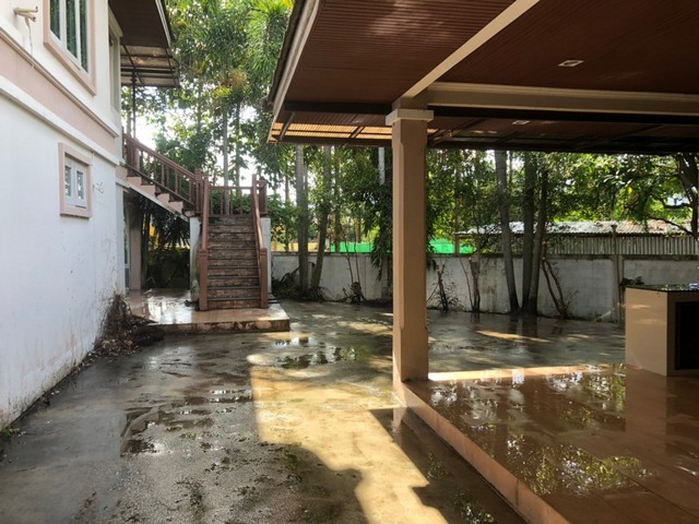 บ้านเดี่ยว เพ็ชรรัตน์เลควิลล์ ติดคลองสาธารณะ เต็มไปด้วยพรรณไม้ อำเภอเมืองระยอง PSC08527