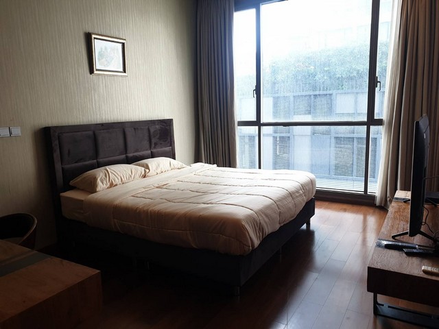 ลดพิเศษ !!! ให้เช่าคอนโดควอทโทร บาย แสนสิริ (Quattro By Sansiri) ห้องมุม ตกแต่งสวย เครื่องใช้ไฟฟ้าครบ พร้อมอยู่