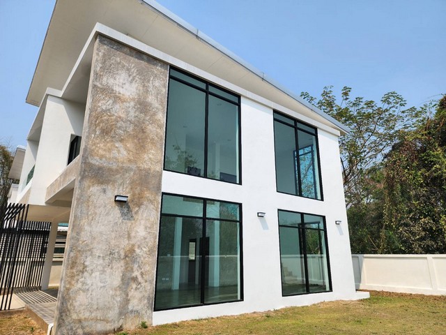 บ้านเดี่ยวใหม่ เพียง 2.99 ล้าน จากประเมิน 3.8ล้าน หลังสุดท้าย บ่อสร้าง สันกำแพง  เชียงใหม่