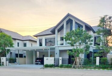 บ้านใหญ่ที่สุดในโครงการ เฟอร์หรูครบ  บ้านสวยแปลงมุม 5นอน พัฒนาการ 93-97 ให้เช่าใหญ่ที่สุด 6น้ำ 395ตรม.
