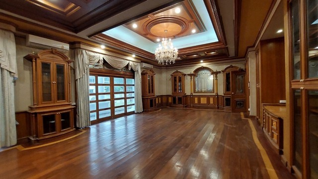 [H345]บ้านว่างให้เช่า บ้านคฤหาสน์หรู 2,000กว่าตร.ม. ซอยสุขุมวิท 64 ใกล้ BTSปุณณวิถี ไม่ถึง 1 กิโล