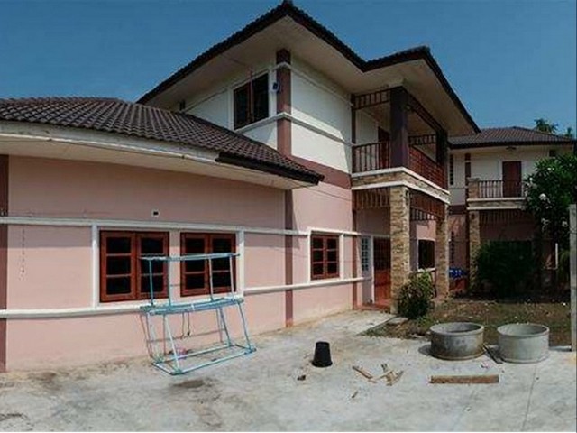ขายโกดังและที่พักอาศัย เนื้อที่ 3 ไร่ 2 งาน แม่แตง, เชียงใหม่ PSC09637