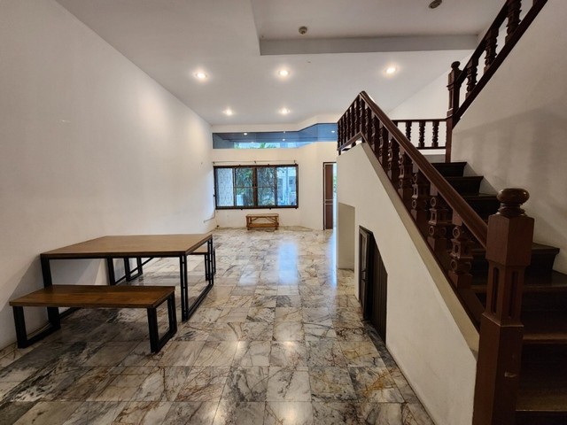 [H347]บ้านว่างให้เช่า ทาวน์โฮม 3 ชั้น พร้อมชั้นลอย สุขุมวิท99 ใกล้ รถไฟฟ้า BTSบางจาก