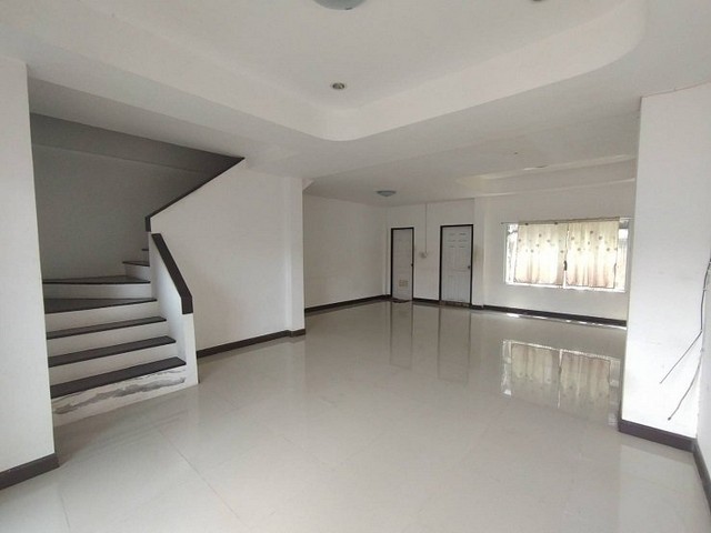 ขายทาวน์โฮม สุภาพรเมืองใหม่ สามพราน นครปฐม PSC11583