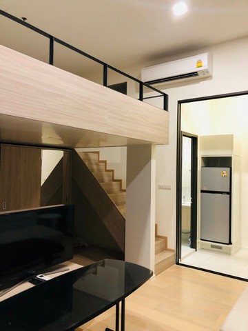 ลดพิเศษ !!! ให้เช่าคอนโด ชีวาทัย เรสซิเดนซ์ อโศก (Chewathai Residence Asoke) ห้อง Duplex ใกล้รถไฟฟ้า MRT พระราม 9 ตกแต่งสวย พร้อมอยู่