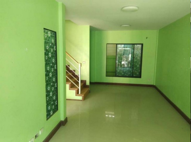 ขายทาวน์เฮ้าส์   หมู่บ้านเดอะ วิลล่า บางบัวทอง นนทบุรี (PKT167883)