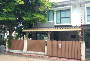 ขายทาวน์เฮ้าส์   หมู่บ้านเดอะ วิลล่า บางบัวทอง นนทบุรี (PKT167913)
