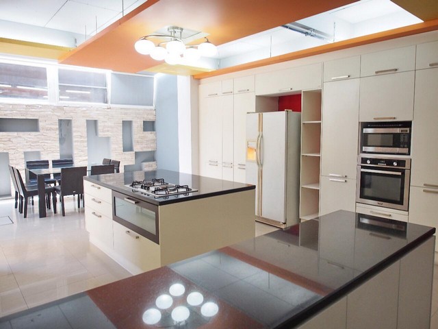 360ForRentทาวน์โฮม รีโนเวทใหม่ เมอริท เพลส ลาดพร้าว87 48ตร.ว 3ชั้น 3นอน4น้ำ ใกล้ทางด่วนรามอินทรา รถไฟฟ้าสายสีเหลืองอยู่ปากซอย
