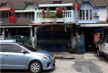 ขายทาวน์เฮ้าส์   หมู่บ้านร่มเงาไม้  นนทบุรี (PKT105266)