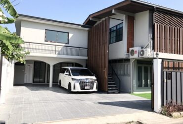 364Rentให้เช่าบ้านเดี่ยว100ตร.ว ลาดพร้าว35 พึ่งตกแต่งเสร็จสดๆร้อนๆที่ใช้สอย 6ห้องนอน 7ห้องน้ำ จอดรถได้ 8 คัน ใกล้รถไฟใต้ดิน MRTลาดพร้าว
