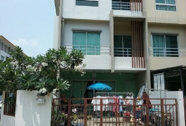 ขายทาวน์เฮ้าส์  โครงการเทมโป ทาวน์ รัตนาธิเบศร์-ไทรม้า นนทบุรี (PKT242115)