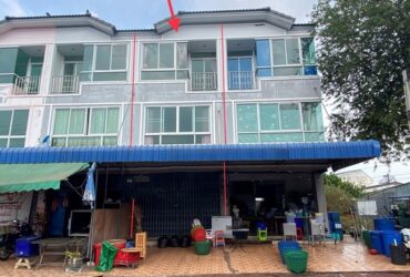 ขายอาคารพาณิชย์ติดถนน ย่านชุมชนคึกคัก ทำเลทอง พนัสนิคม ชลบุรี PKK04-05722