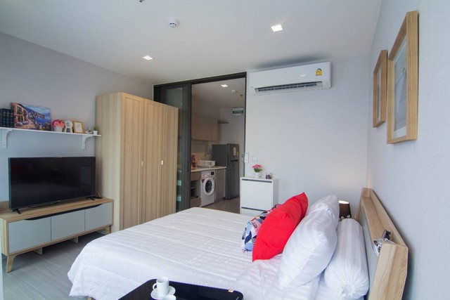 ลดพิเศษ !!! ให้เช่าคอนโด ไลฟ์ สุขุมวิท 62 (Life Sukhumvit 62) ใกล้รถไฟฟ้า BTS บางจาก ตกแต่งสวย เฟอร์นิเจอร์ครบ พร้อมอยู่