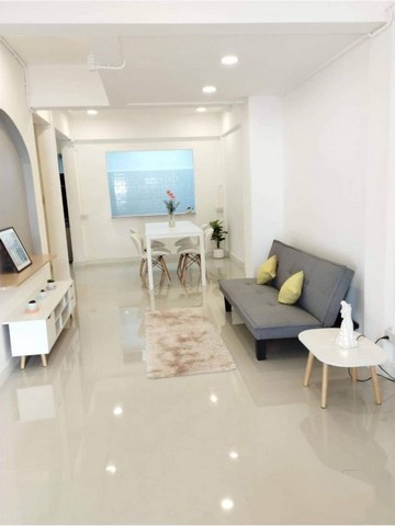 2層聯排別墅#Jed Yod  289萬的  帶全套家具#背著包準備搬進來  適合自住或放手  可出租