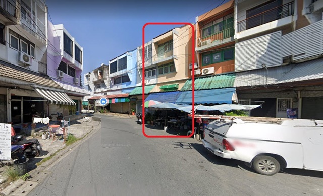 ร้านอาหาร รามอินทรา59-69 กม.7 4ชั้น 3นอน MRTรามอินทรา ให้เช่าอาคารพาณิชย์ ติดถนนใหญ่  2น้ำ 1ครัว 18ตรว. 260ตรม. ต่อรองได้ รพ.สินแพทย์