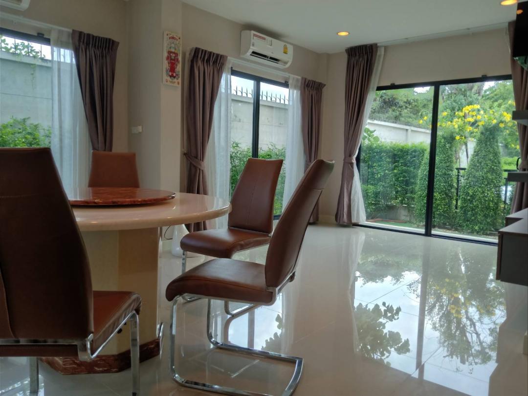 HR0011 ให้เช่าบ้านเดี่ยว ใกล้เพลินนารีมอลล์ หมู่บ้านไลฟ์บางกอก บูเลอวาร์ด รามอินทรา 65